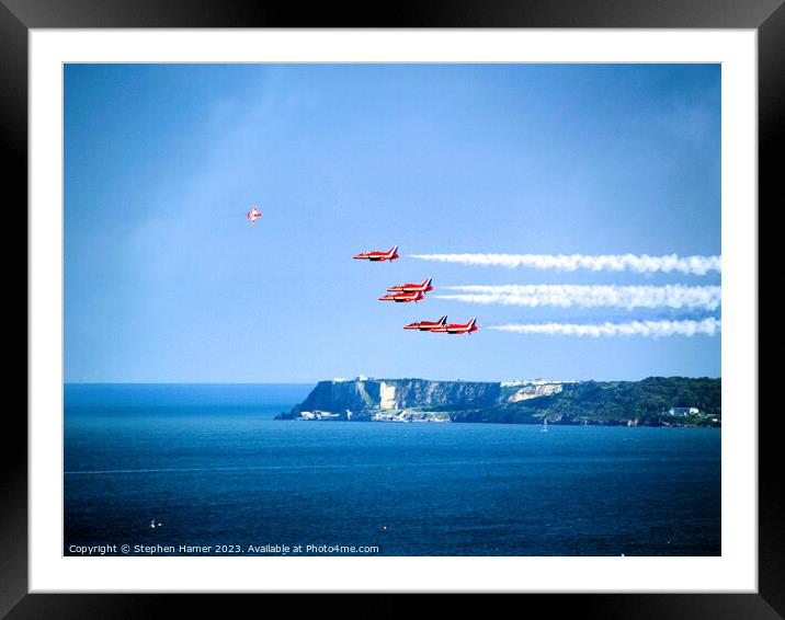 Red Arrows pass Berry Head Framed Mounted Print by Stephen Hamer