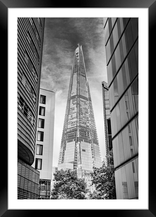 The Shard in black and white Framed Mounted Print by Jason Wells