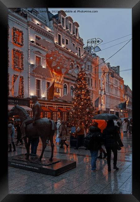 Old Bond Street Christmas scene  Framed Print by Duncan Savidge