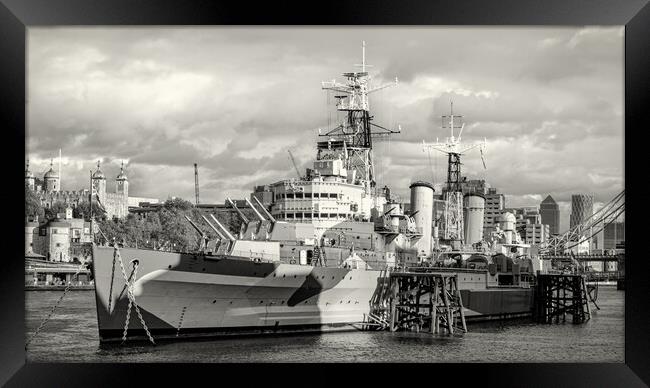 HMS Belfast, City of London. Framed Print by David Jeffery