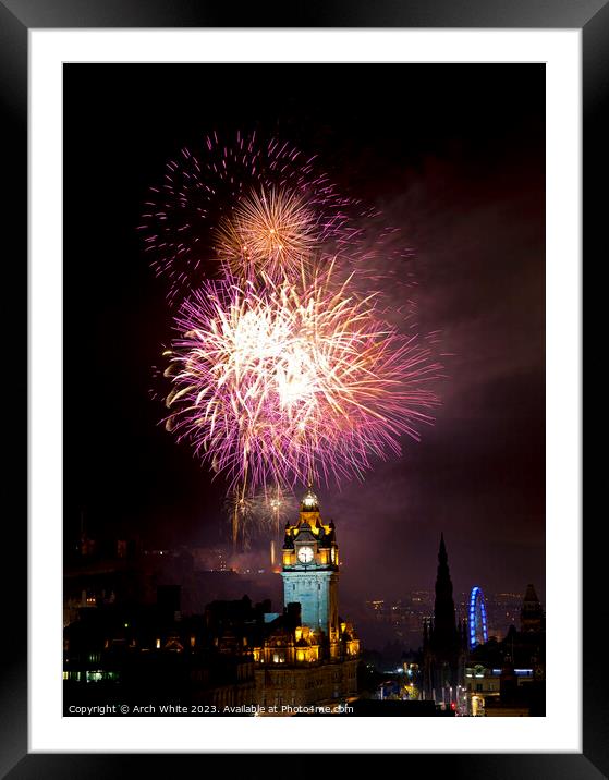 Edinburgh fireworks, city centre, Scotland, UK Framed Mounted Print by Arch White