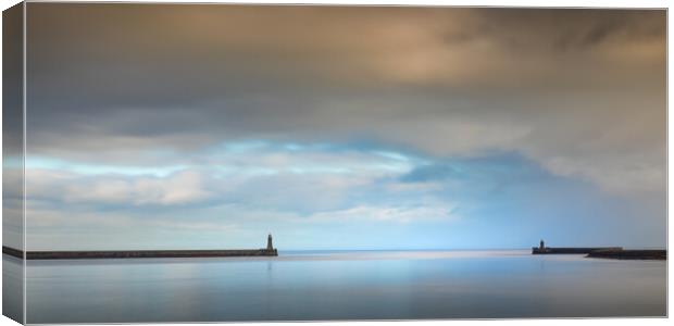 Two Tynemouth Lighthouses Canvas Print by Phil Durkin DPAGB BPE4