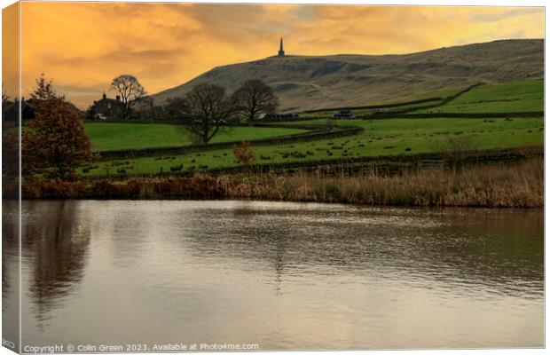 Stoodley Pike from Lumbutts Canvas Print by Colin Green
