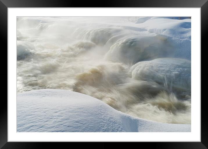 winter along the Pinawa Channel Framed Mounted Print by Dave Reede