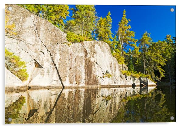 Shield Rock Along Blindfold Lake Acrylic by Dave Reede