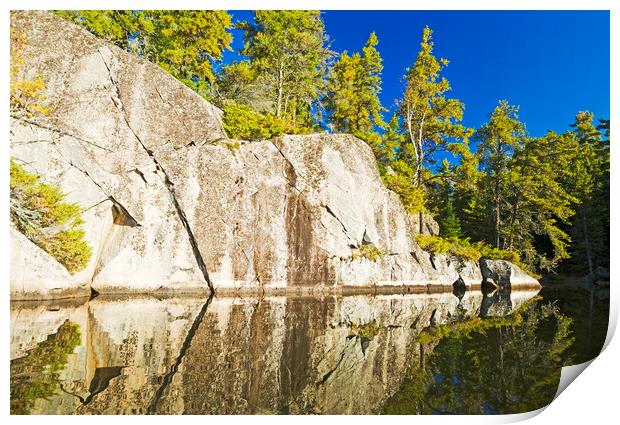 Shield Rock Along Blindfold Lake Print by Dave Reede