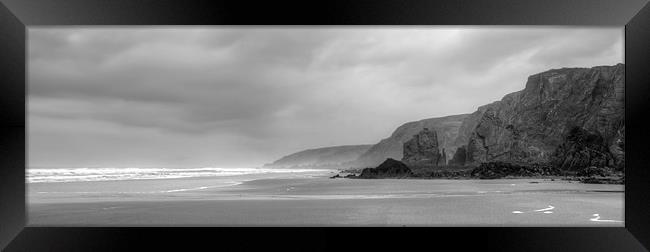 Winters Day on Sandymouth Framed Print by Mike Gorton