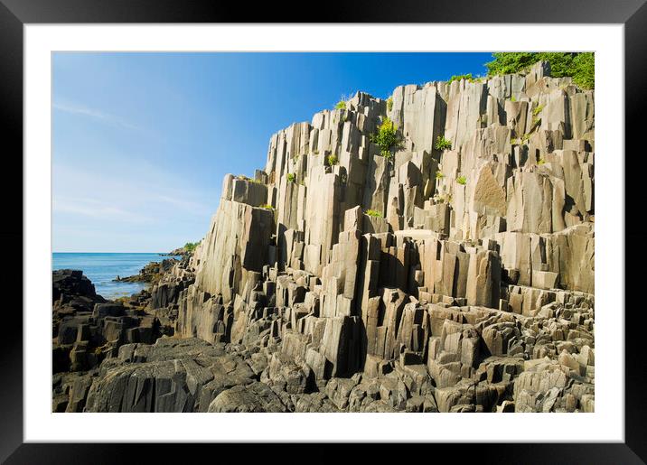 basalt rock cliffs Framed Mounted Print by Dave Reede