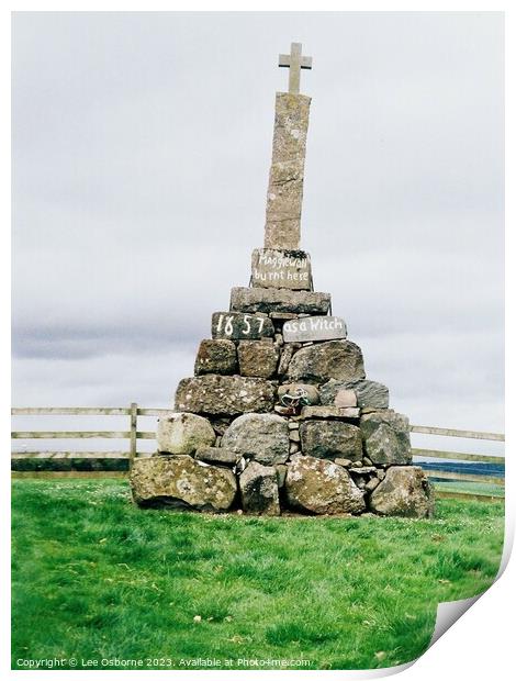 Maggie Wall's Cross, Dunning, Perthshire Print by Lee Osborne