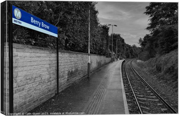 Berry Brow Railway Station Canvas Print by Colin Green
