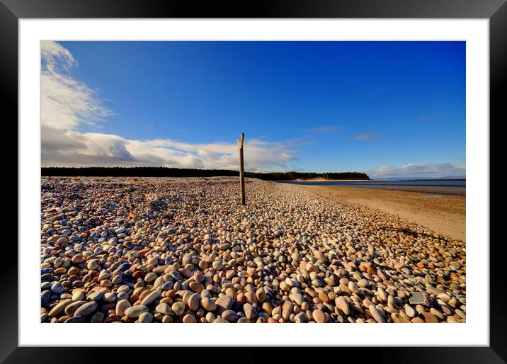 Findhorn Beach Framed Mounted Print by Steve Smith