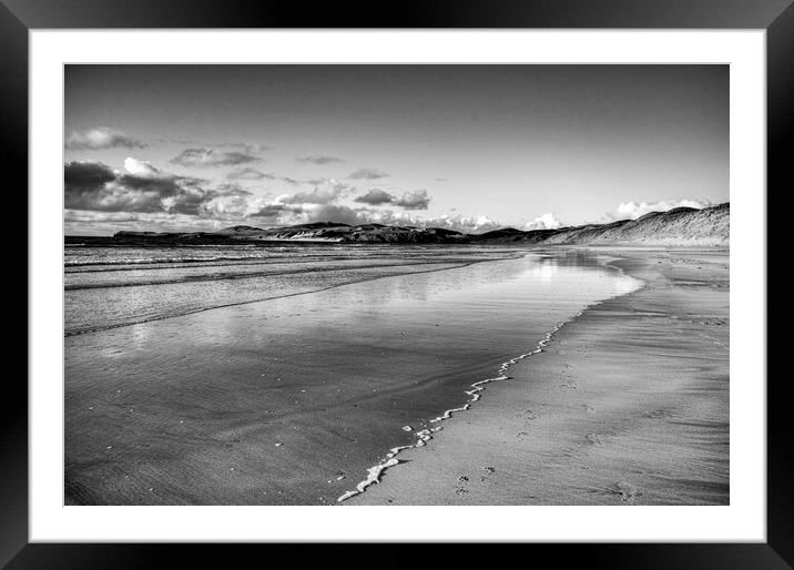 Balnakeil Beach Framed Mounted Print by Steve Smith