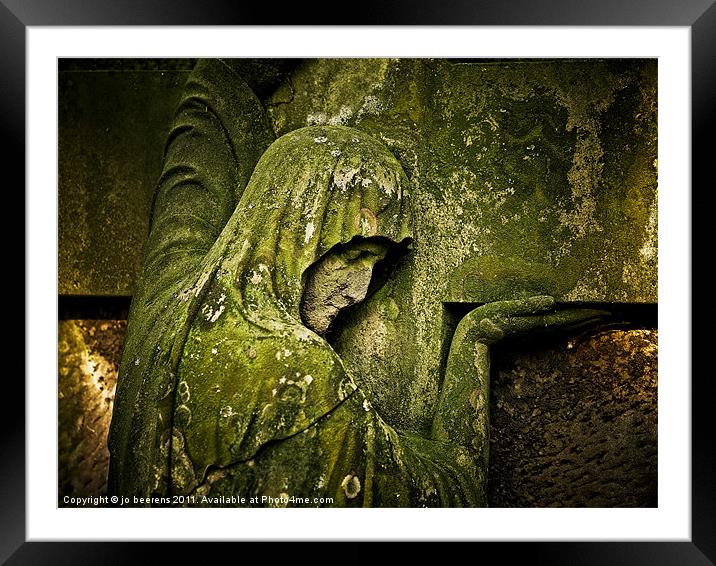 mossy mourner Framed Mounted Print by Jo Beerens
