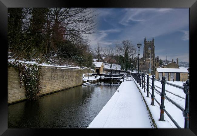 Snow at Tuel Lane Lock. Framed Print by Colin Green