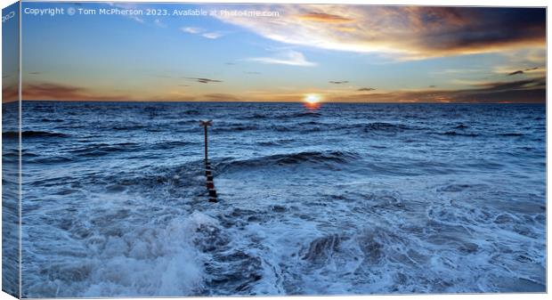 Findhorn Beach Sunset Canvas Print by Tom McPherson