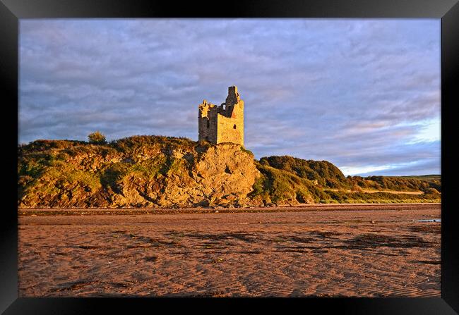 Greenan Castle in low sunlight Framed Print by Allan Durward Photography