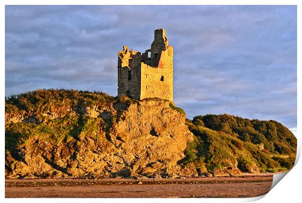 Greenan Castle, last rays of the day Print by Allan Durward Photography