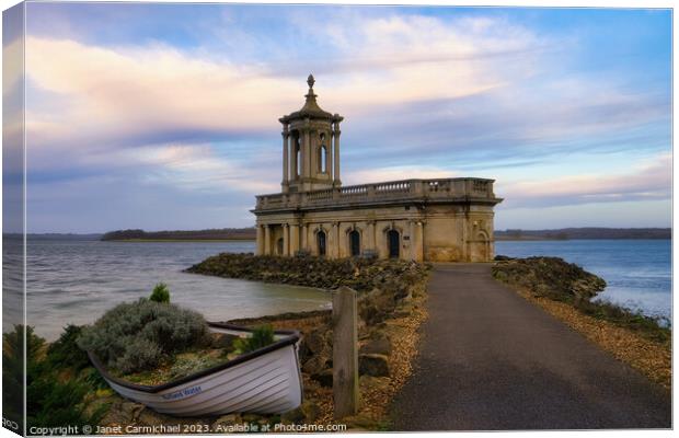 Early Morning at Rutland Water Canvas Print by Janet Carmichael