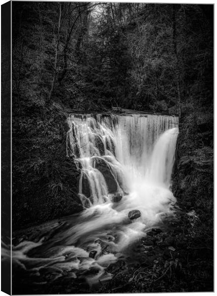 Outdoor waterfall Alva glen innclackmannanshire Canvas Print by Jade Scott