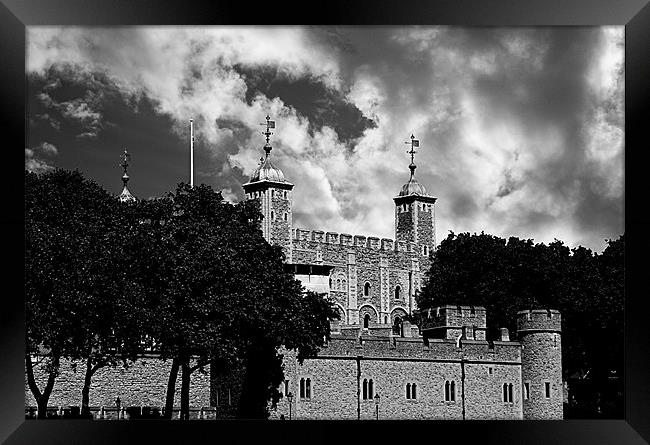 Tower Of London Framed Print by Michael Harper