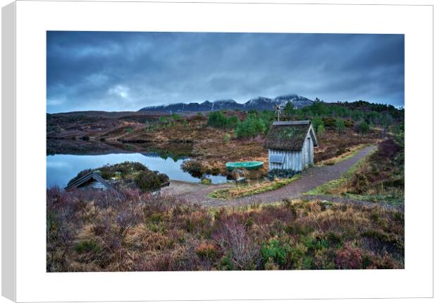 Assynt in winter Canvas Print by JC studios LRPS ARPS
