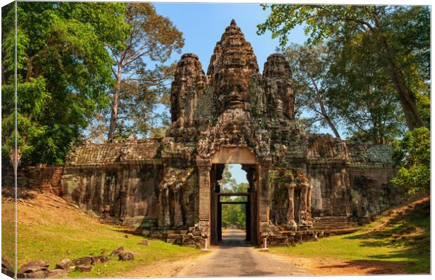 Victory Gate to Angkor Thom in Cambodia Canvas Print by Artur Bogacki