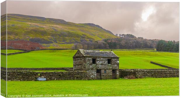 Simonstone Barn  Canvas Print by Alan Dunnett