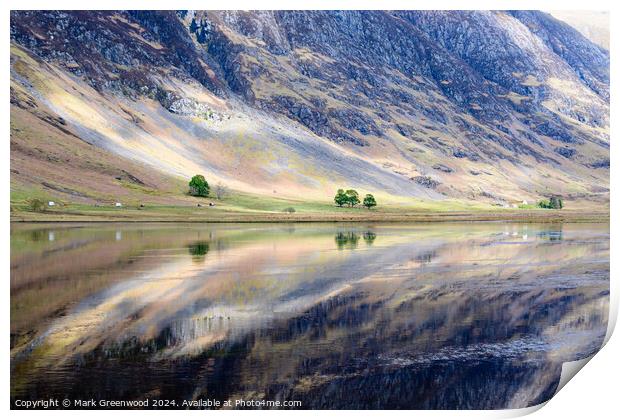 Loch Achtriochtan. Glen Coe, Scotland Print by Mark Greenwood