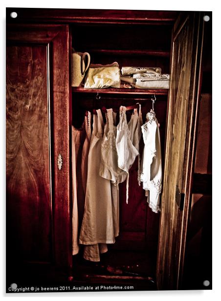 the wardrobe Acrylic by Jo Beerens