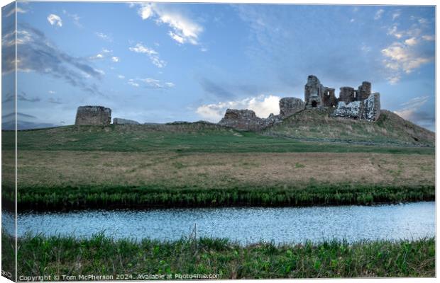 Duffus Castle and Moat Canvas Print by Tom McPherson