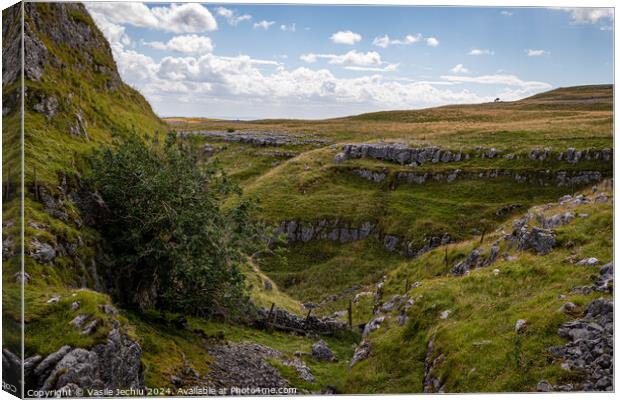 Yorkshire Dales Canvas Print by Man And Life