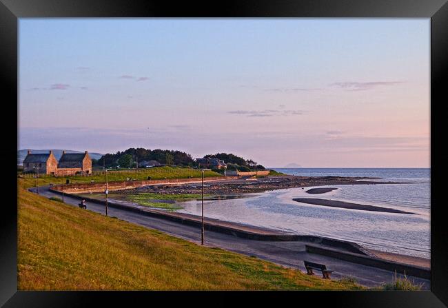 Prestwick shorefront and promenade Framed Print by Allan Durward Photography