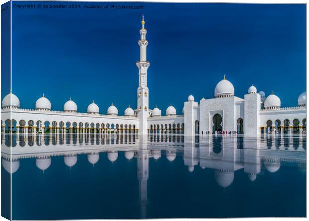 Sheikh Zayed Mosque, Abu Ahabi Canvas Print by Jo Sowden