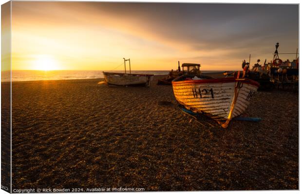 Sunrise at Aldeburgh Beach Canvas Print by Rick Bowden