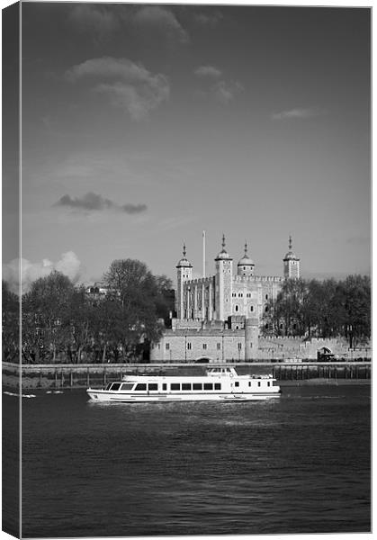 Tower of London with tourist boat B&W Canvas Print by Gary Eason