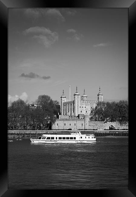 Tower of London with tourist boat B&W Framed Print by Gary Eason