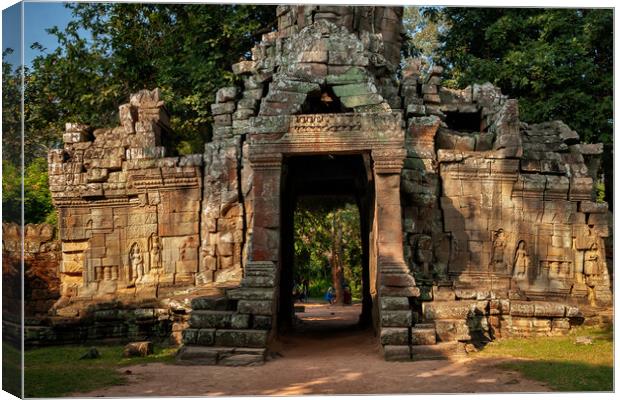 Gate To Banteay Kdei Temple In Cambodia Canvas Print by Artur Bogacki