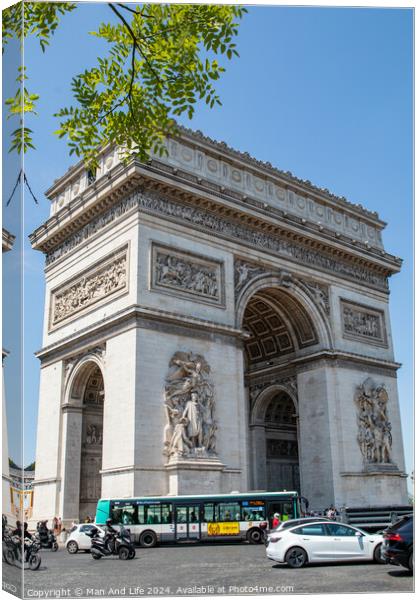 Arc de Triomphe Canvas Print by Man And Life