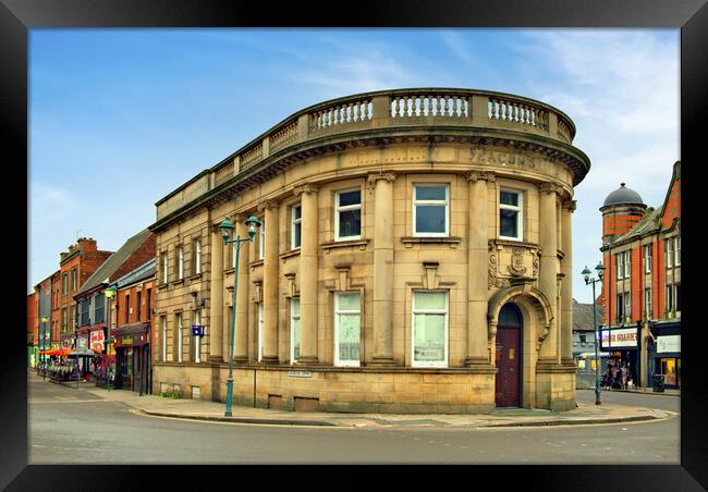 Former Williams and Glyn's Bank Framed Print by Steve Smith