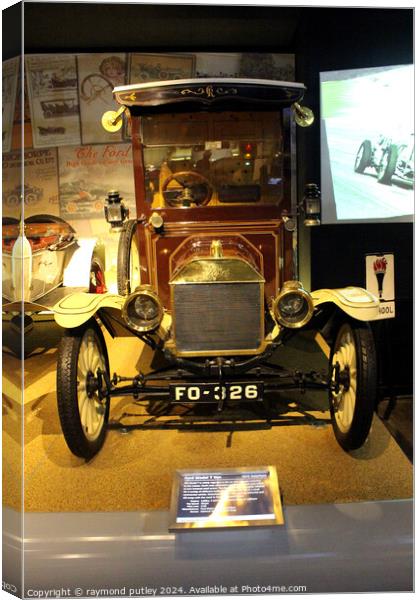 1914 Ford Model T Van at the Beaulieu Car Museum. Canvas Print by Ray Putley