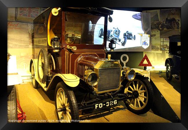 1914 Ford Model T Van car at Beaulieu Car Museum. Framed Print by Ray Putley