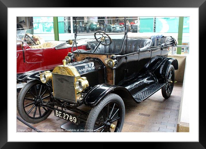 1914 Ford Model T at Beaulieu Motor Museum. Framed Mounted Print by Ray Putley