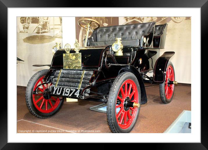Car at Beaulieu motor museum Framed Mounted Print by Ray Putley