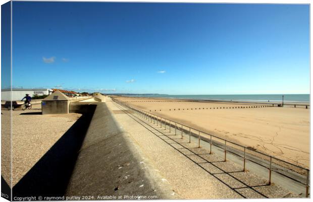 Dymchurch Seafront Canvas Print by Ray Putley