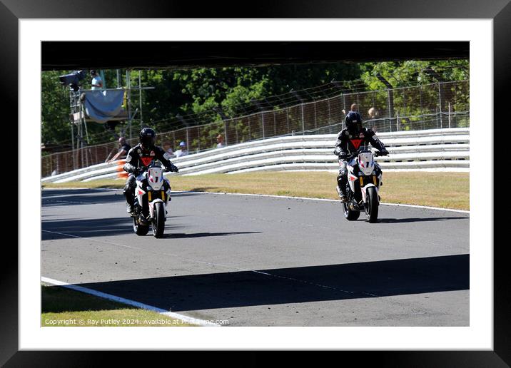 British Superbikes Championship. Framed Mounted Print by Ray Putley