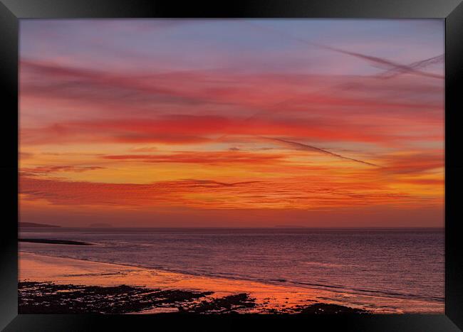 Sunset over the Severn Estuary Framed Print by Rory Hailes