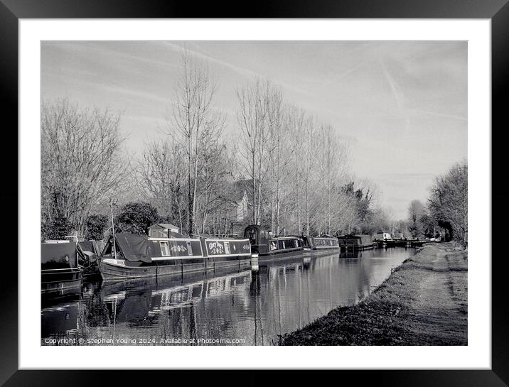 Winter on the Kennet and Avon Canal - 35mm Film Framed Mounted Print by Stephen Young