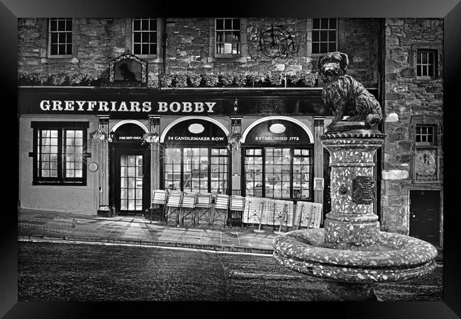 Greyfriars Bobby Edinburgh  Framed Print by Darren Galpin