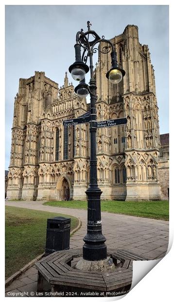 Wells cathedral  Print by Les Schofield