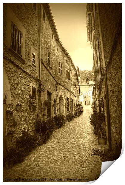 Small Street in Valldemossa, Mallorca (aged effect Print by Gavin Liddle